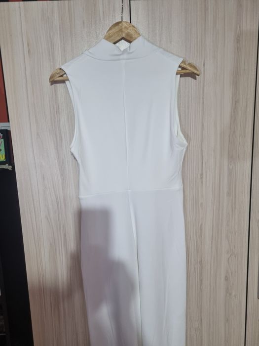 Уникален гащеризон на Зара