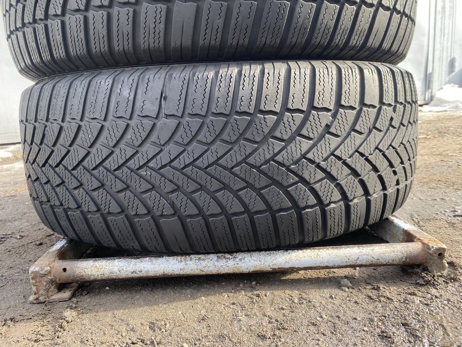 235/60/18 комплект бу бриджестоун