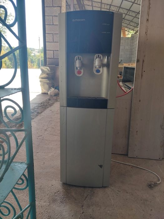 Алмаком кулер для воды