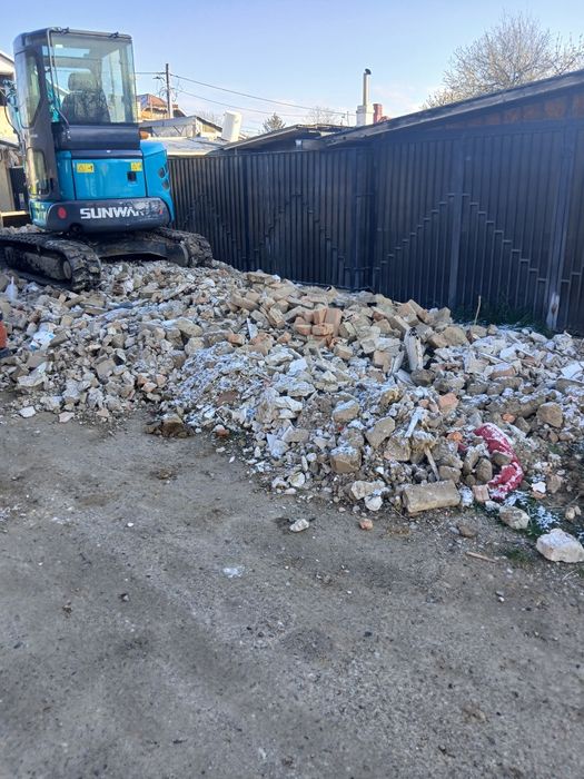 Transport ridic moluz demolari