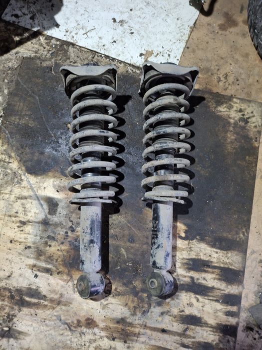 Запчасти на ауди 100 с4