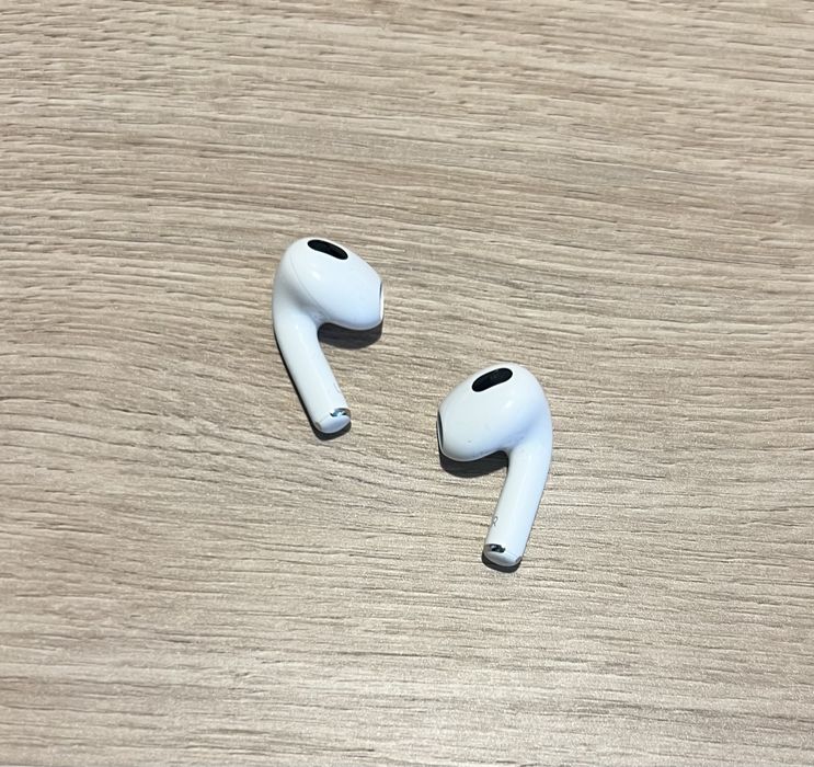 Airpods 3 (левое и правое ухо) без кейса