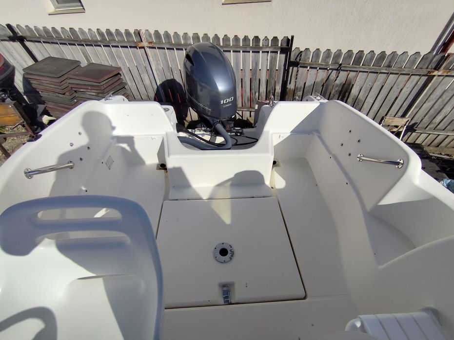 Barcă Jeanneau Lider 5,45-Motor Yamaha NOU-2025-ore 16-Peridoc Nou 1,4t