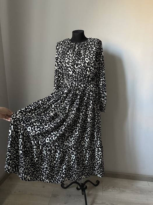 Платье повседневное