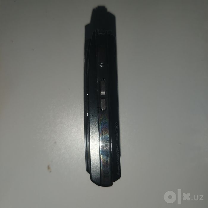 sony cuber shot DSC - T300