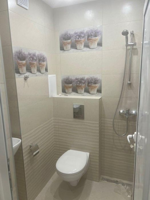 Дава се под наем Четиристаен апартамент в София, Лозенец - 83 кв.м за 690 € - Снимка #11