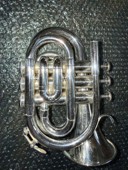 Trompetă Pocket J. Michael TR-400PSL Si bemol Argintată