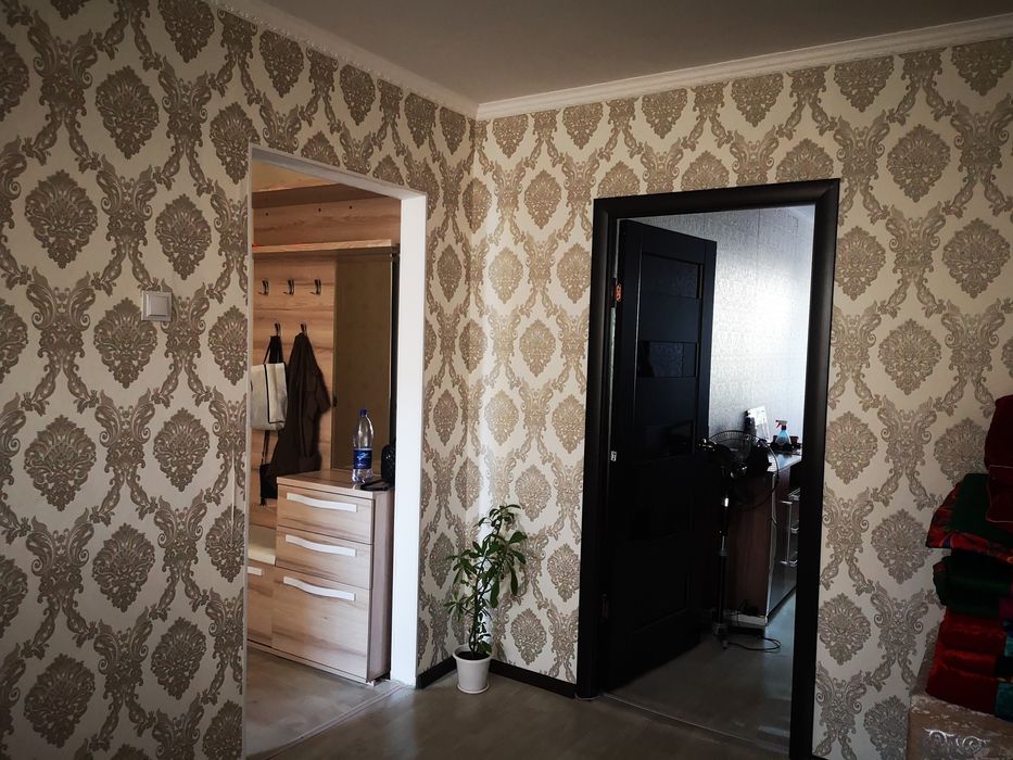 2 бөлмелі пәтер сатылады.