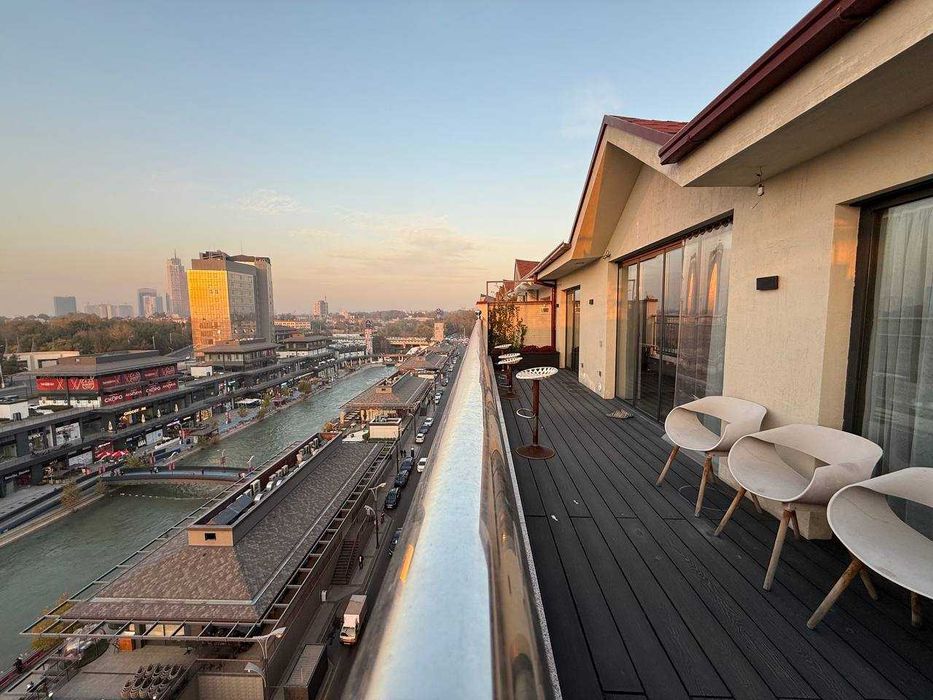 пентхаус ! SEUL MOON, слова без сильны, здесь надо просто пожить. 139м