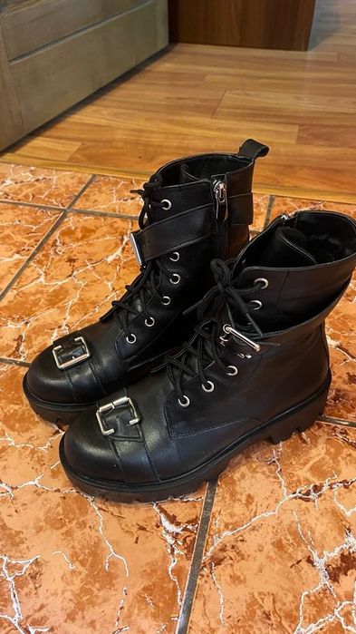 Ghete piele dama