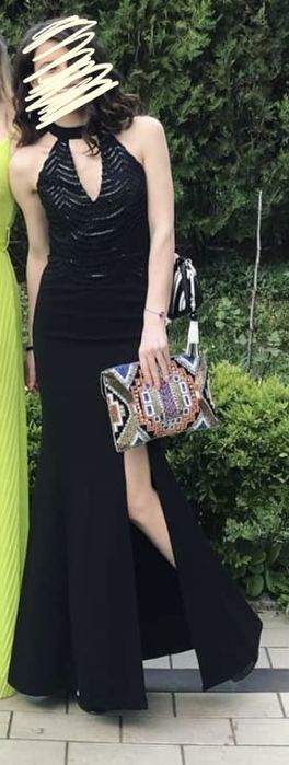 Черна бална рокля с цепка - ХS