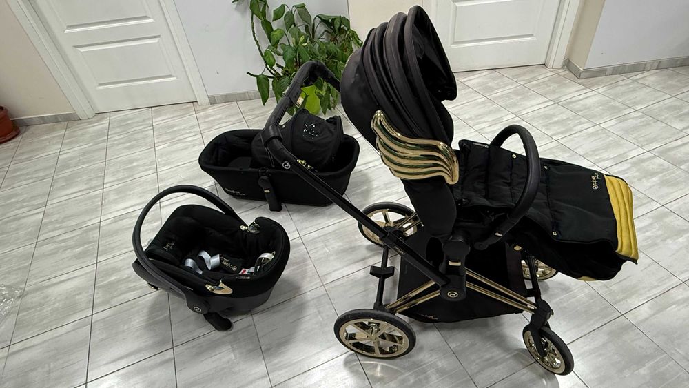 CYBEX Priam Platinum от Jeremy Scott