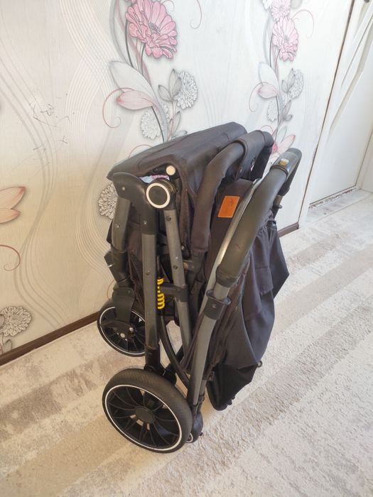 Прогулочная коляска Ining Baby