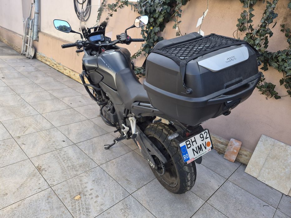 Vând Honda CB 500 X