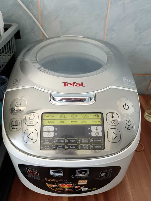 Multicooker TEFAL, 5l, 750W, 45 programe, ca nou