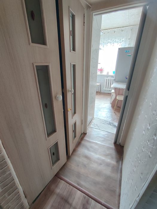 Продам 2-комн (4-32, 3 эт)