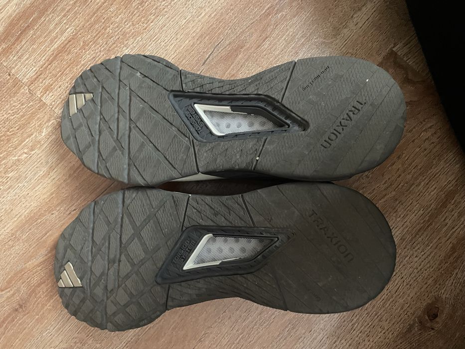 Adidas маратонки