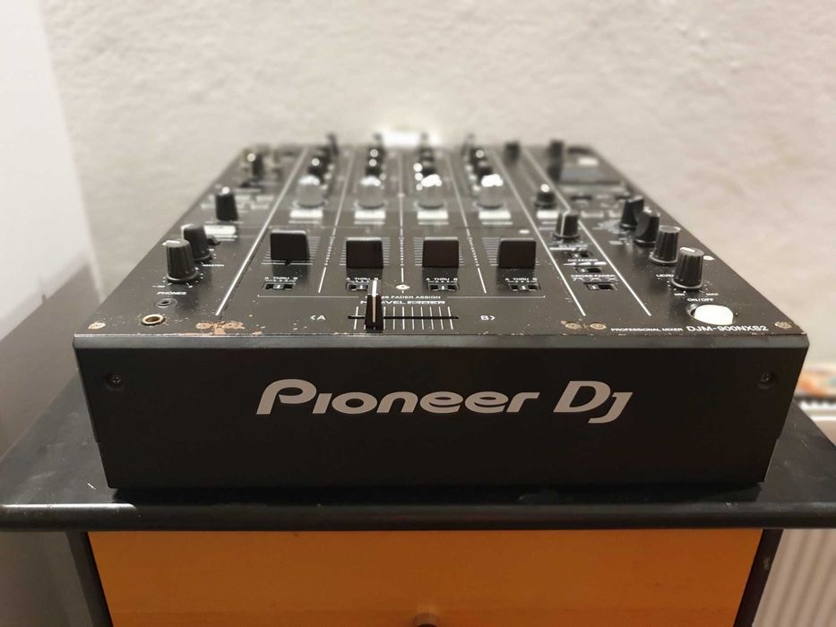 [OFERTĂ) Pioneer DJM 900 NXS 2 Mixer Profesional 4 Canale Nexus