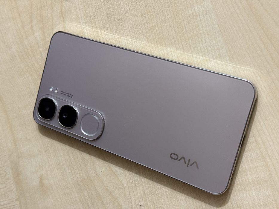 Vivo v 40lite 128 гб смартфон