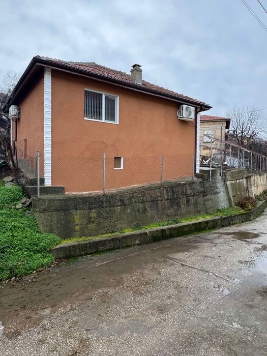 Продава се Къща в Тутракан - 78 кв.м за 850 €/кв.м - Снимка #3