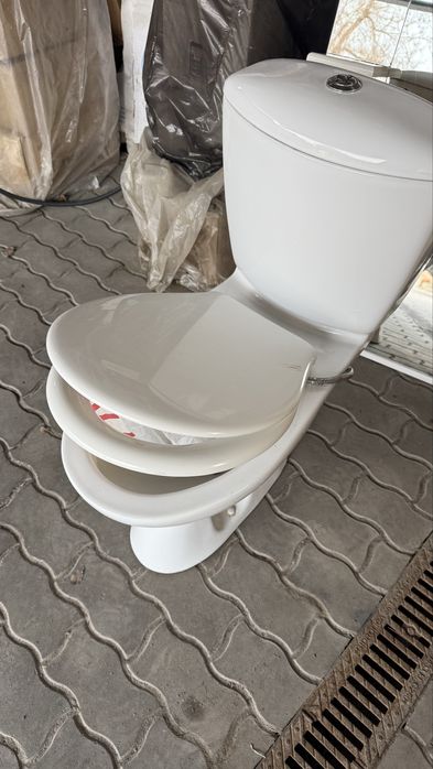 Продам унитазв хорошем состоянии