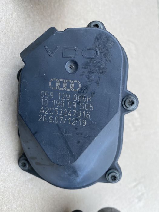 Motoras / Clapeta admisie Audi A4 A5 A6 Q5 Q7 : 2.7 3.0 - 059129086L