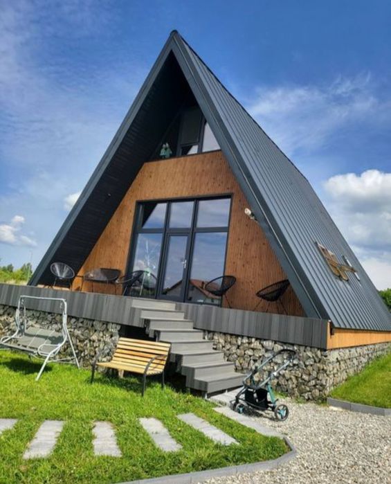 Vând cabane tip A frame