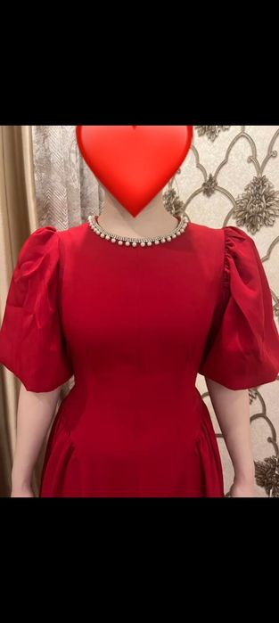 Вечерняя платья одавала один раз