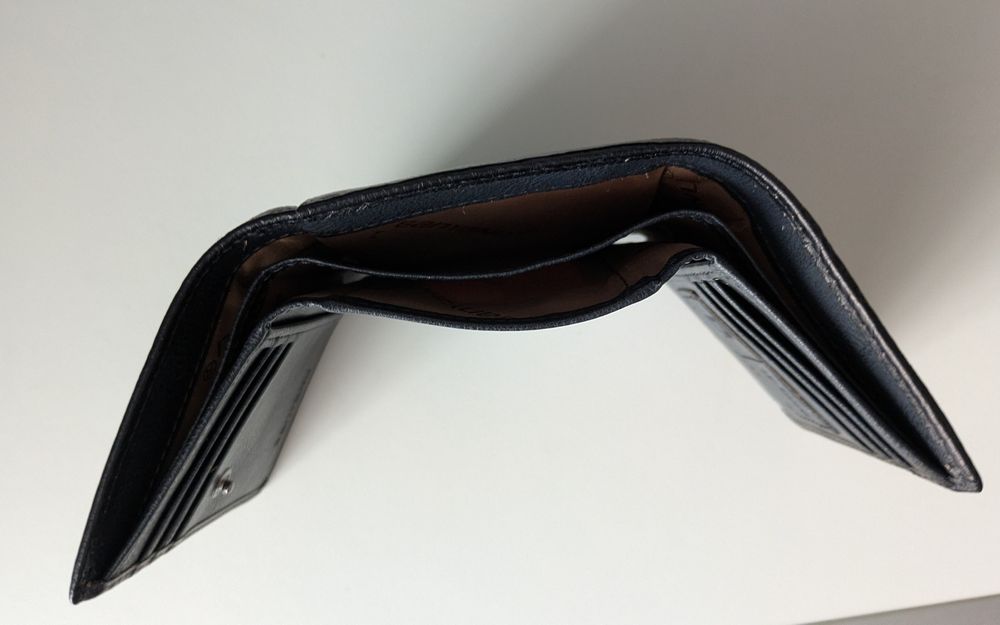 Portofel barbati din piele - albastru - NOU