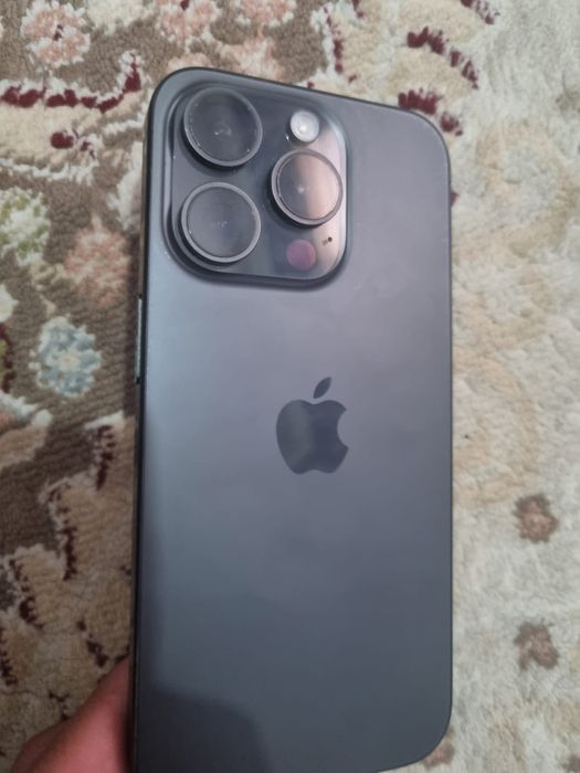 Iphone 15 pro сатылады