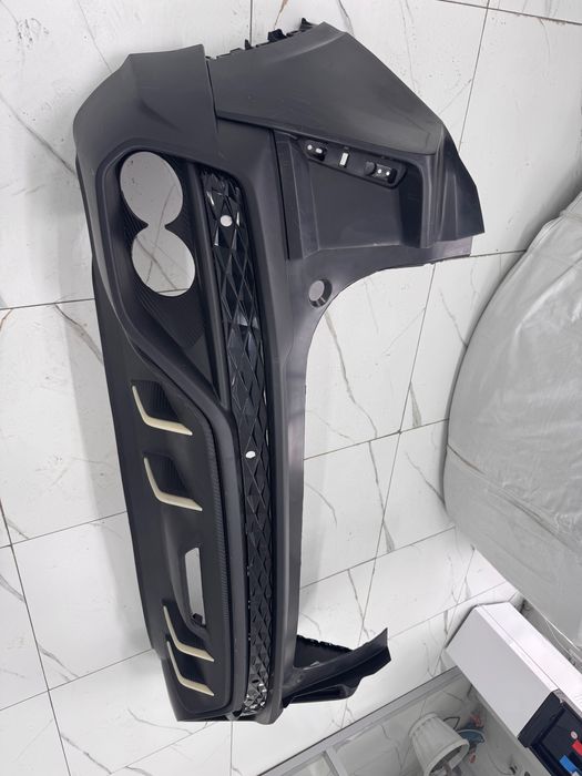 Geely coolray задний бампер карбон