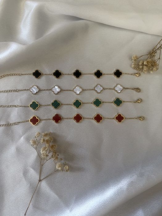 Гривна Van Cleef, Cartier