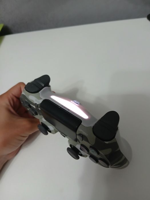 Джостик для игр.