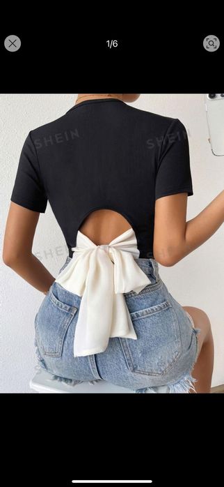 Bluza neagra cu mâneci scurte