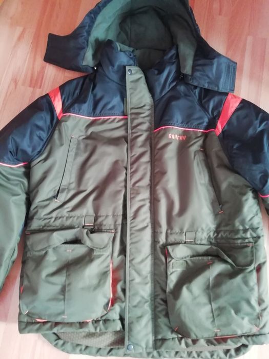 Продам костюм хорошего качества.