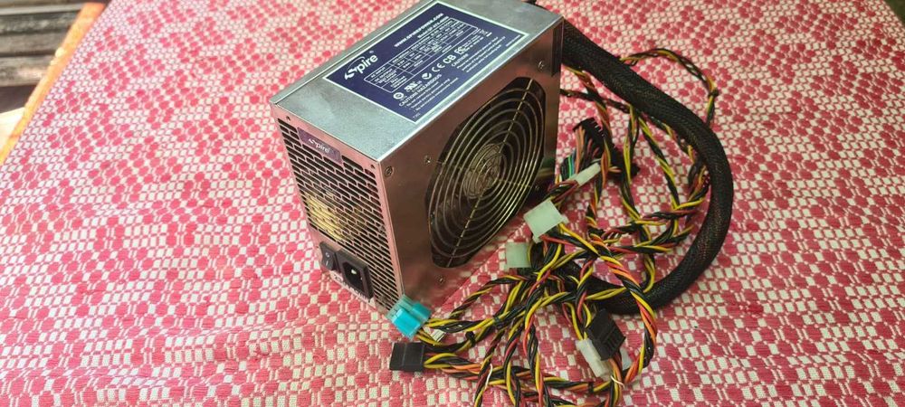 Sursa PC de 400W,stare buna