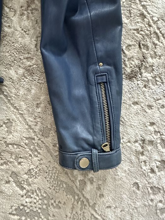 Кожанная куртка Massimo dutti