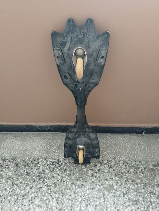 Уейдборд със светещи колела