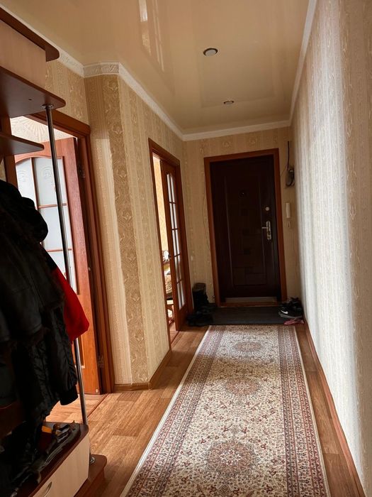 Продам 3 комнатную квартиру