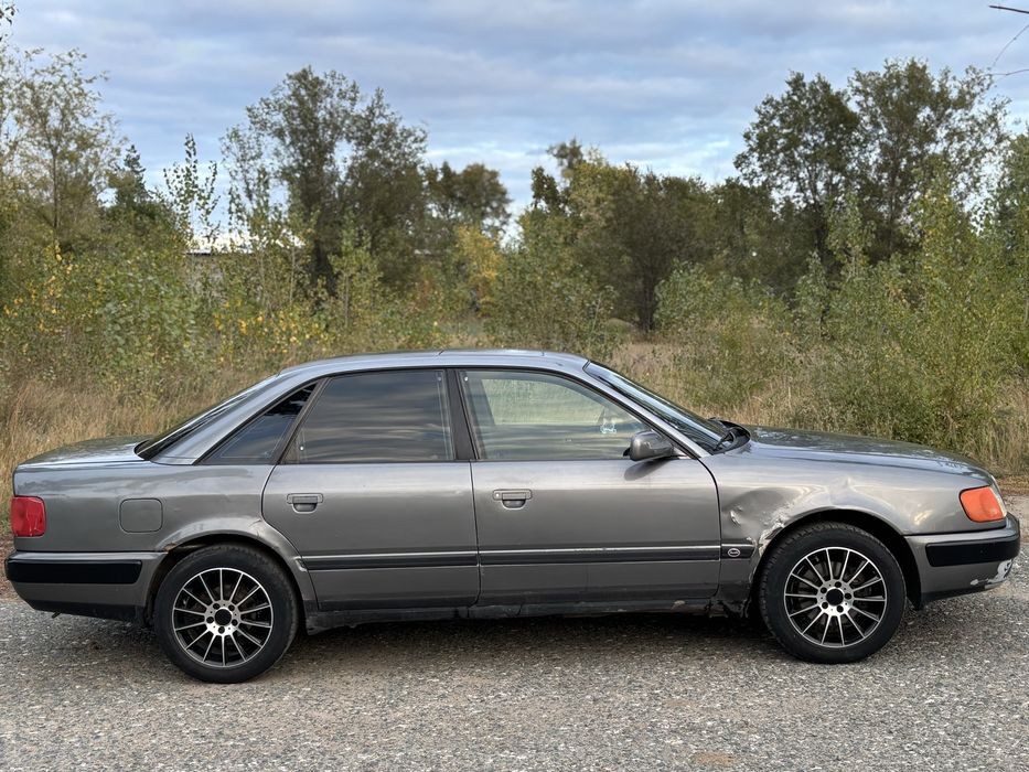 Продам Audi 100 c4 2.8