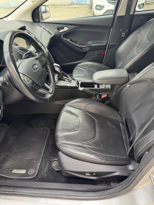 Vand urgent Ford Focus Wagon 2016 automat TDI 2.0 150CP  106000km reali!