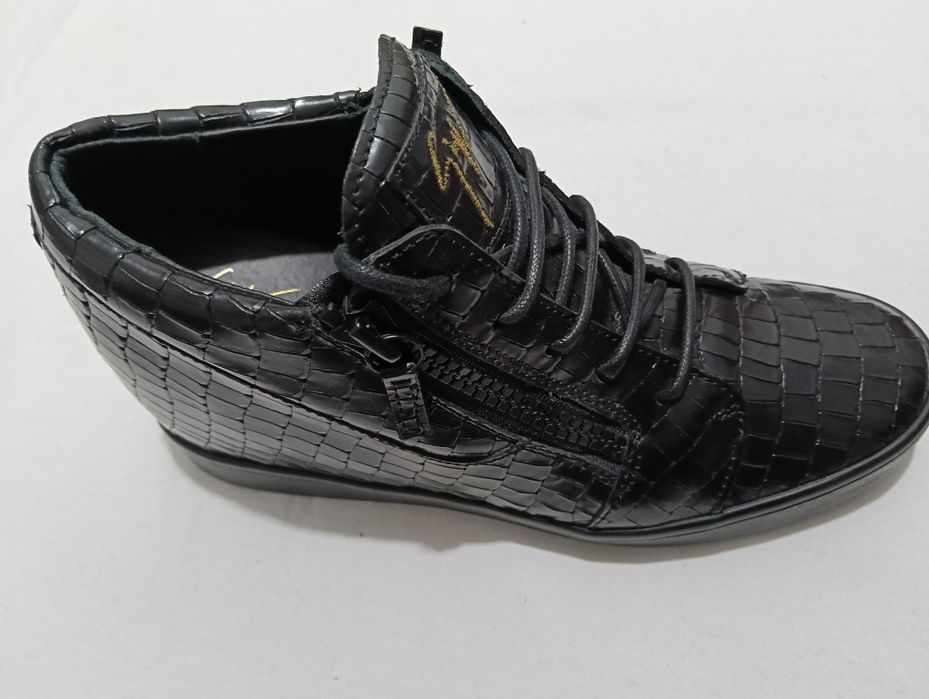 39 Giuseppe Zanotti masura 39