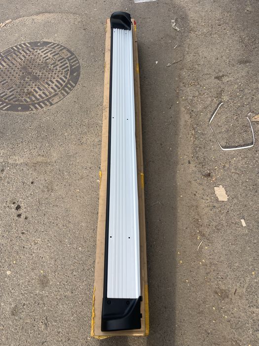 Подножки toyota hilux