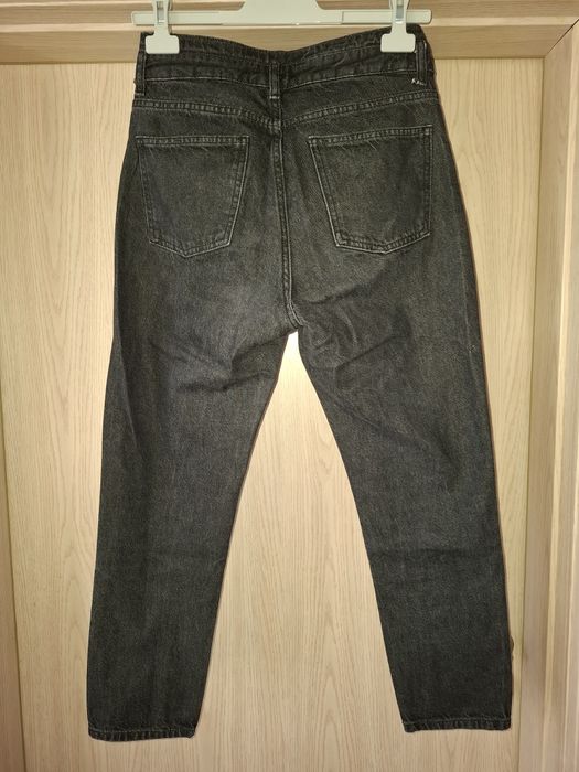 Дънки с висока талия