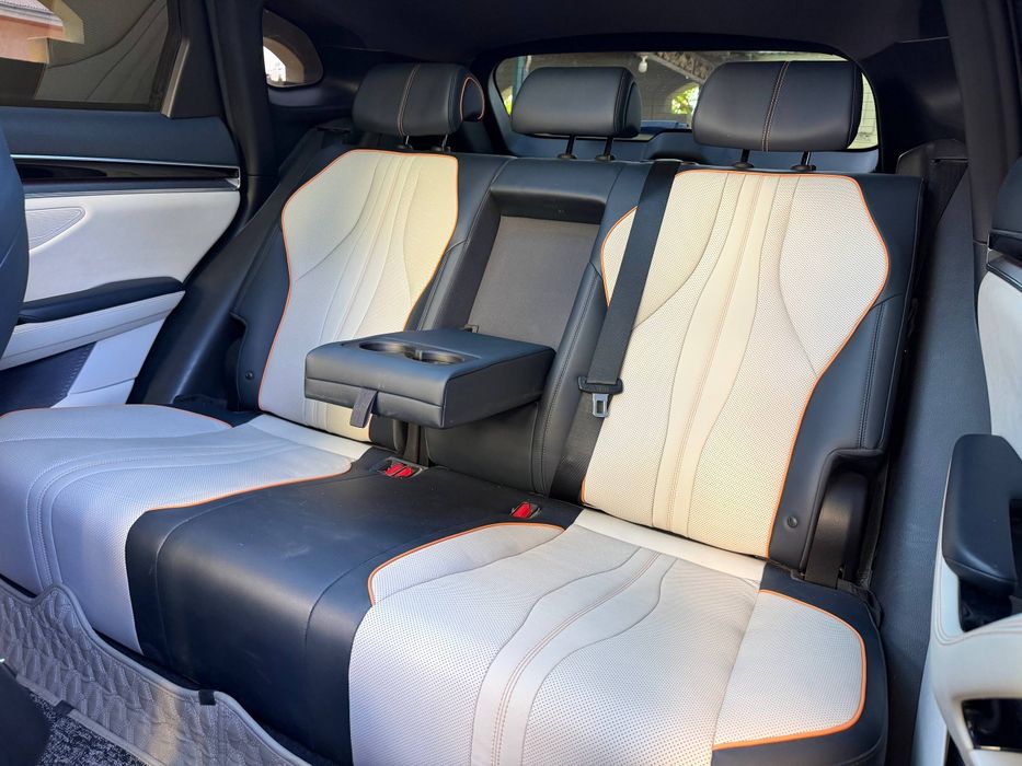 BYD Song Plus 2023! Flagship 505 km li. Holati ideal  Rangi Qora