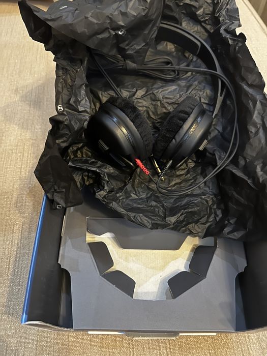 Наушники Sennheiser HD 25 Light