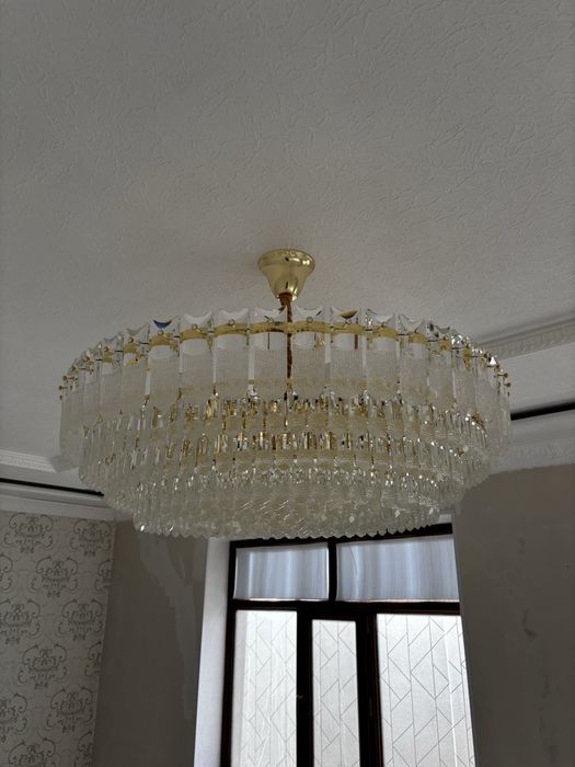 Жаңа 1 метірлік люстра сатылады!