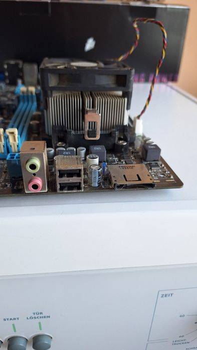 Asus  941 / am3 за части :D