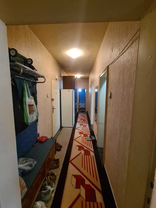 ТРИСТАЕН АПАРТАМЕНТ в центъра на град Хасково