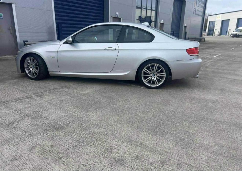 Бмв е92 на части 2.0д 177